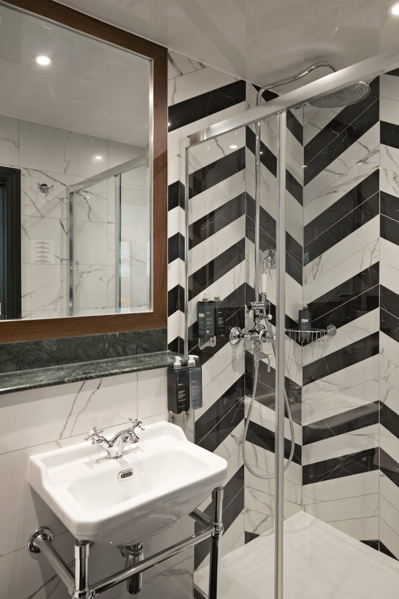 Single Room at The Portico Hotel London