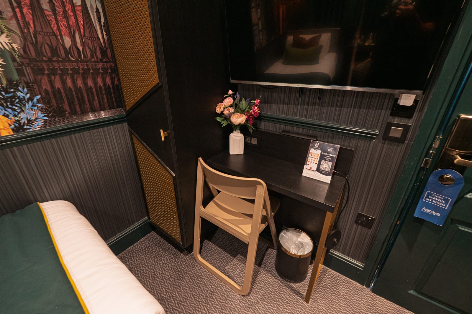 Single No Window at Hyde Park Green Hotel