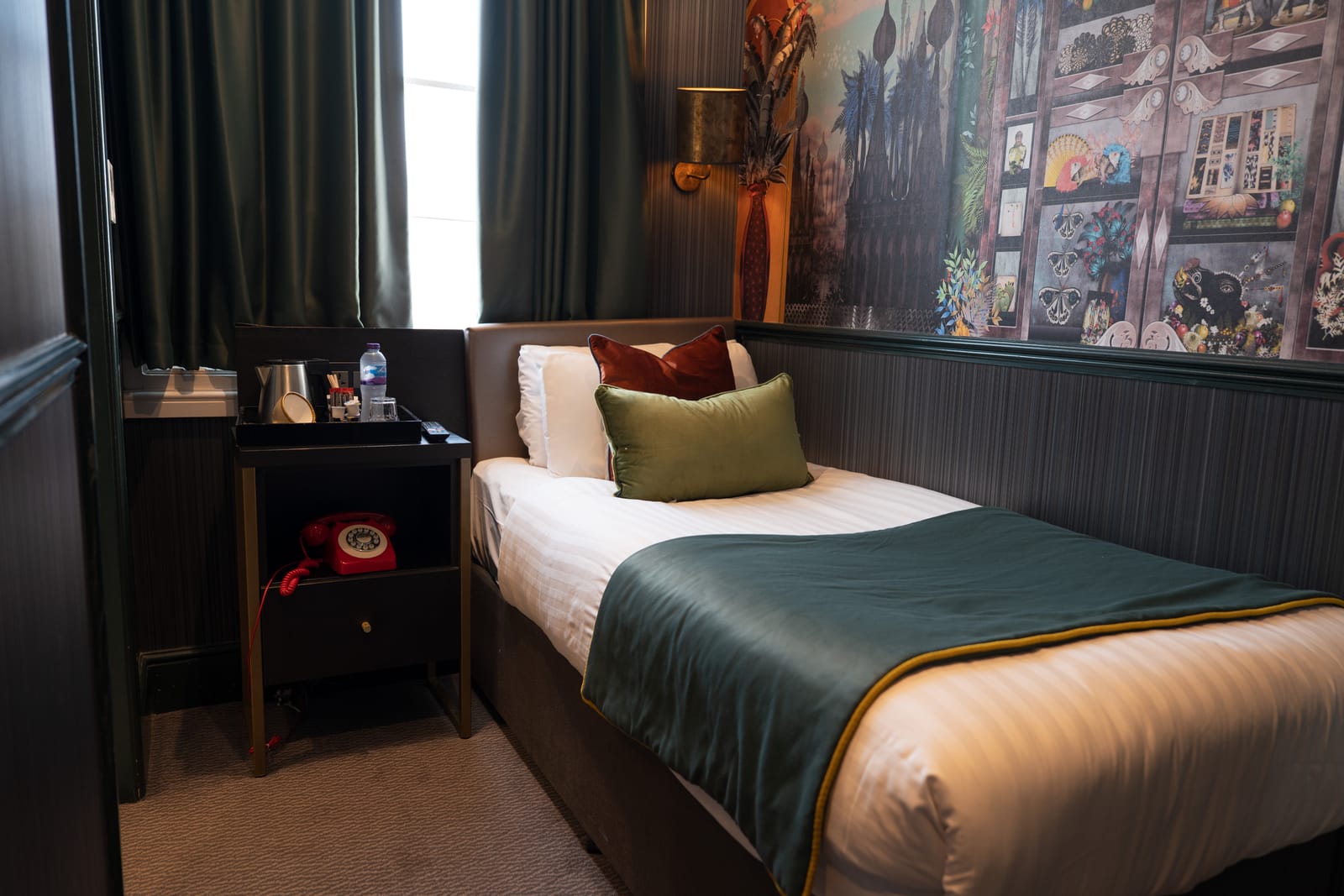 Single Room at Hyde Park Green Hotel