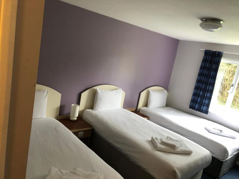 Triple Room with three single beds