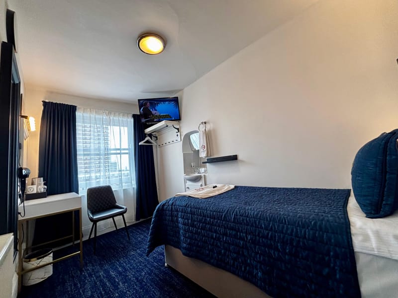 Single Shared at Jubilee Hotel Victoria