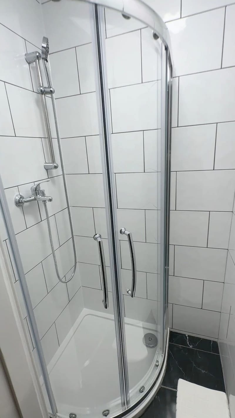 Triple Room — the shower