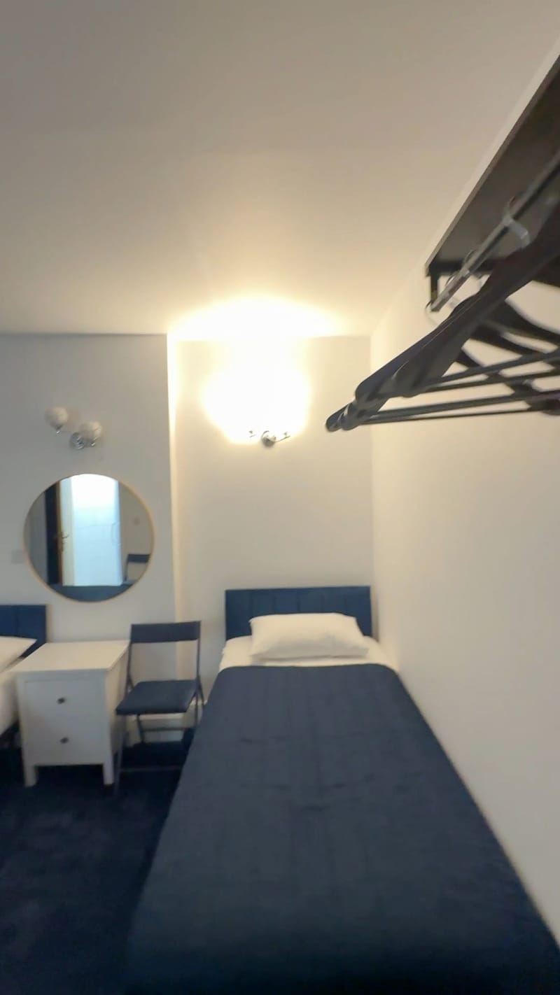 Triple Room — the single bed