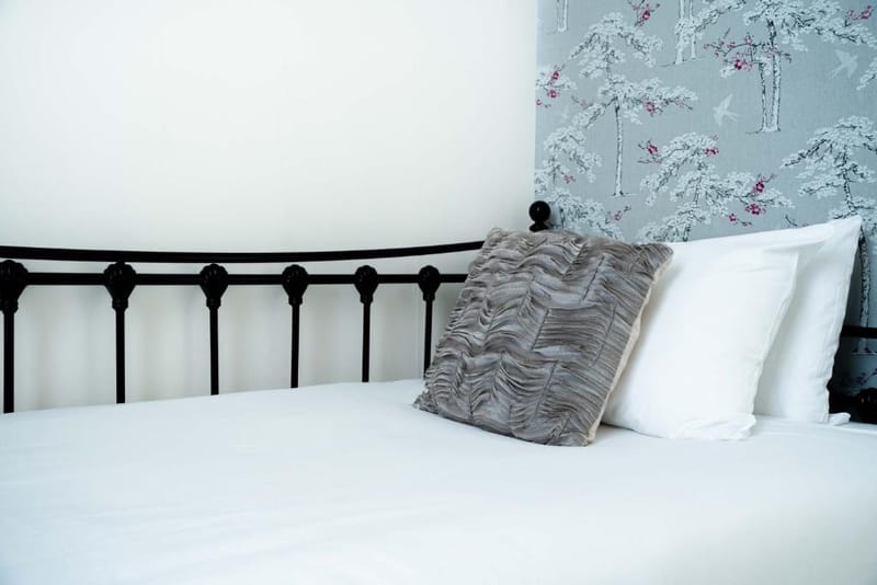Single Ensuite Room at Lancaster Court Hotel