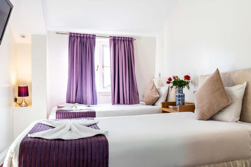 Triple Ensuite Room at Lancaster Court Hotel