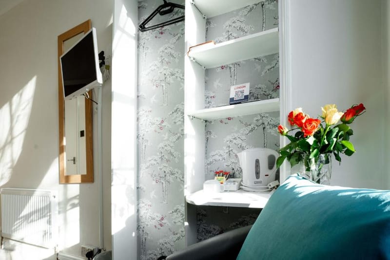 Double Ensuite Room at Lancaster Court Hotel