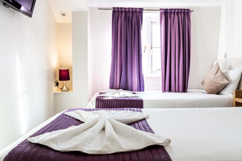 Triple Ensuite Room at Lancaster Court Hotel